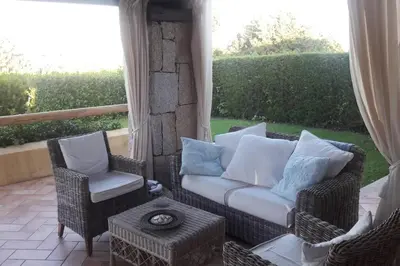 Area soggiorno di Sunny House a Punta Molara