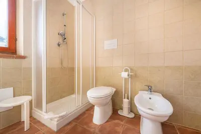 Bagno di Holiday home in Cala Gonone Nuoro Provinz 43625
