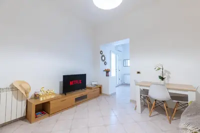 TV o dispositivi per l'intrattenimento presso Maria House con giardino privato
