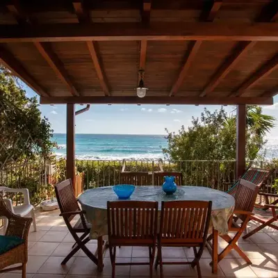 casa sulla spiaggia 2