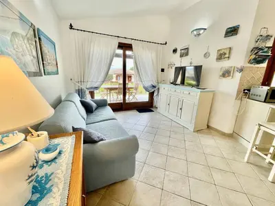Cucina o angolo cottura di Bellissima villa Alessandra grande piscina privata giardino BQ posto auto