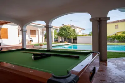 Piscina di Mera House o nelle vicinanze
